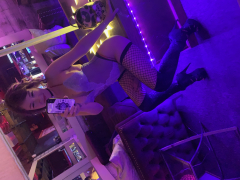 ashleyfeetcum