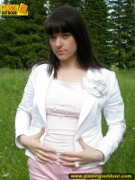 Teen brunette outdoor pissing