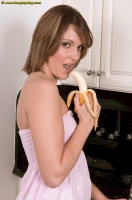Banana or pussy?