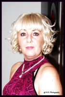 CLASSY GRANNY LOVES DIRTY POSING