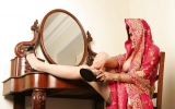 Indian mature natural lady loves nylons 4