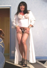 Sexy musulmane en djellaba