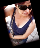 MAMI CON BUENAS TETAS NATURALES
