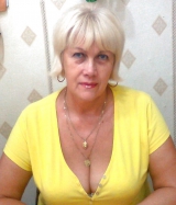 RANDOM WOMEN THAT MAKE ME HARD