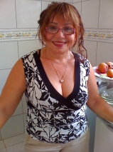 RANDOM WOMEN THAT MAKE ME HARD