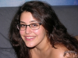 AMATEUR GLASSES WEARING BABE
