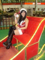 Leysi Suarez - red latex