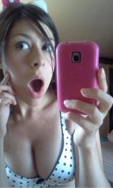 USA woman boobs pussy selfie