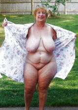 granny shows pussy