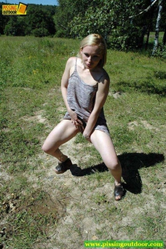 Field pissing - N