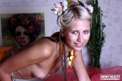 Marvelous teen on bed - N