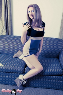 Couch Slut - N