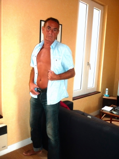 strip masculin - N