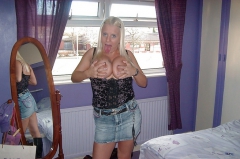 Janette council estate slag - N