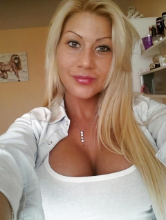Fake boobs - N
