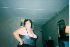 Roberta Sue - N