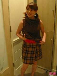 Asian girl - N