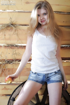 Amazing teen - N