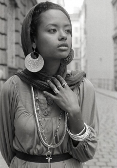 BLACK BEAUTIES VOL.22 - N