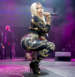 Big Booty Nicki Minaj - N