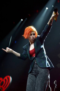 Hayley Williams - N