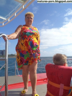 Sexy russian granny in bikini - N