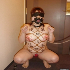 Asian amateur slaves hardly humiliated - N