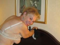 Aunt Sue - N