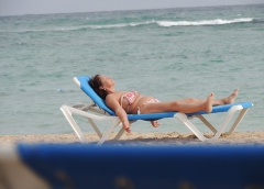 on vacation - N