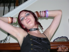 TEEN SPREADING ASS - TRUE AMATEUR MODELS - N