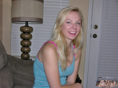 CUTE AMATEUR TEEN GIRLFRIEND - TRUE AMATEUR MODELS - N