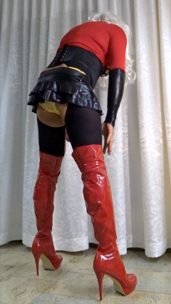 Crossdresser - N