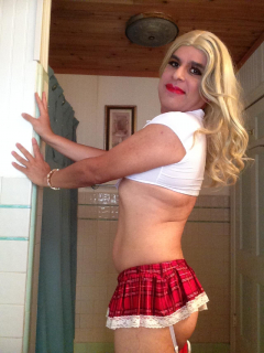 Schoolgurl Tranny Oscarina Grandeas - N