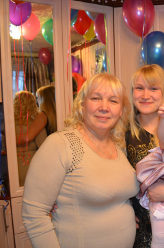 Beautiful mature women - N