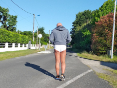 balade en short de salope - N