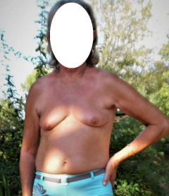 Topless in Jeans 4 - N