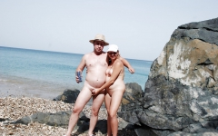 Lovely Beach Pair - N