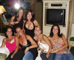 Showing Your Tities II - N