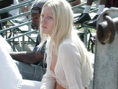 Peep Boob - N