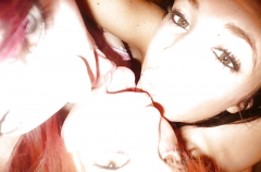 Sister Kiss II - N