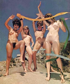 Ode To The Fenominale Feminatheek II - N