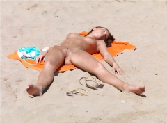 Tanned Twat 3 - N