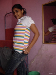 Sexy Sri Lankan Girl - N