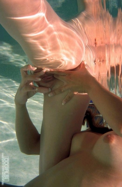 Underwater beauties 3 - N