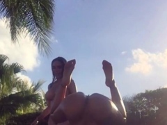 Hot sexy lesbian babes outdoor fuck