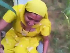 Indian Woman Flashing Her Pussy