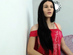 Light skin Tranny wants a nice dick to ride