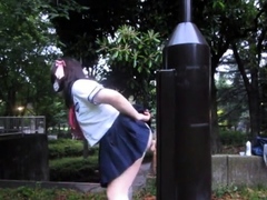 Amateur Japanese Teen CD outdoor dildo