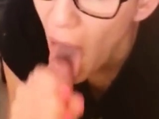 girlfriend blowjob