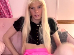 Shemale tranny enjoying solo masturbation